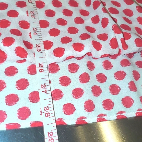 INVESTMENTS SIZE 1X BLOUSE ROLL UP SLEEVE. POLKA-DOT PRINT - Picture 11 of 11